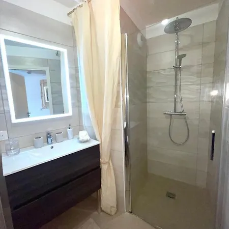 Luxueux Neuf - Frontiere - Piscine - Parking Prive モンテ・カルロ