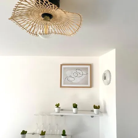 Luxueux Neuf - Frontiere - Piscine - Parking Prive アパート モンテ・カルロ