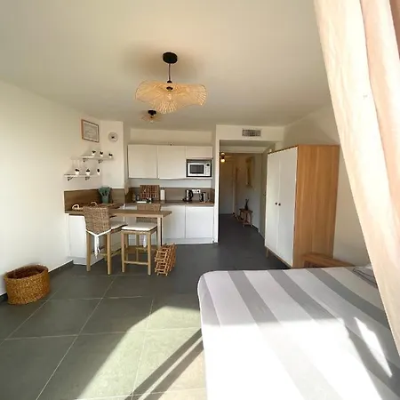 Luxueux Neuf - Frontiere - Piscine - Parking Prive * モンテ・カルロ